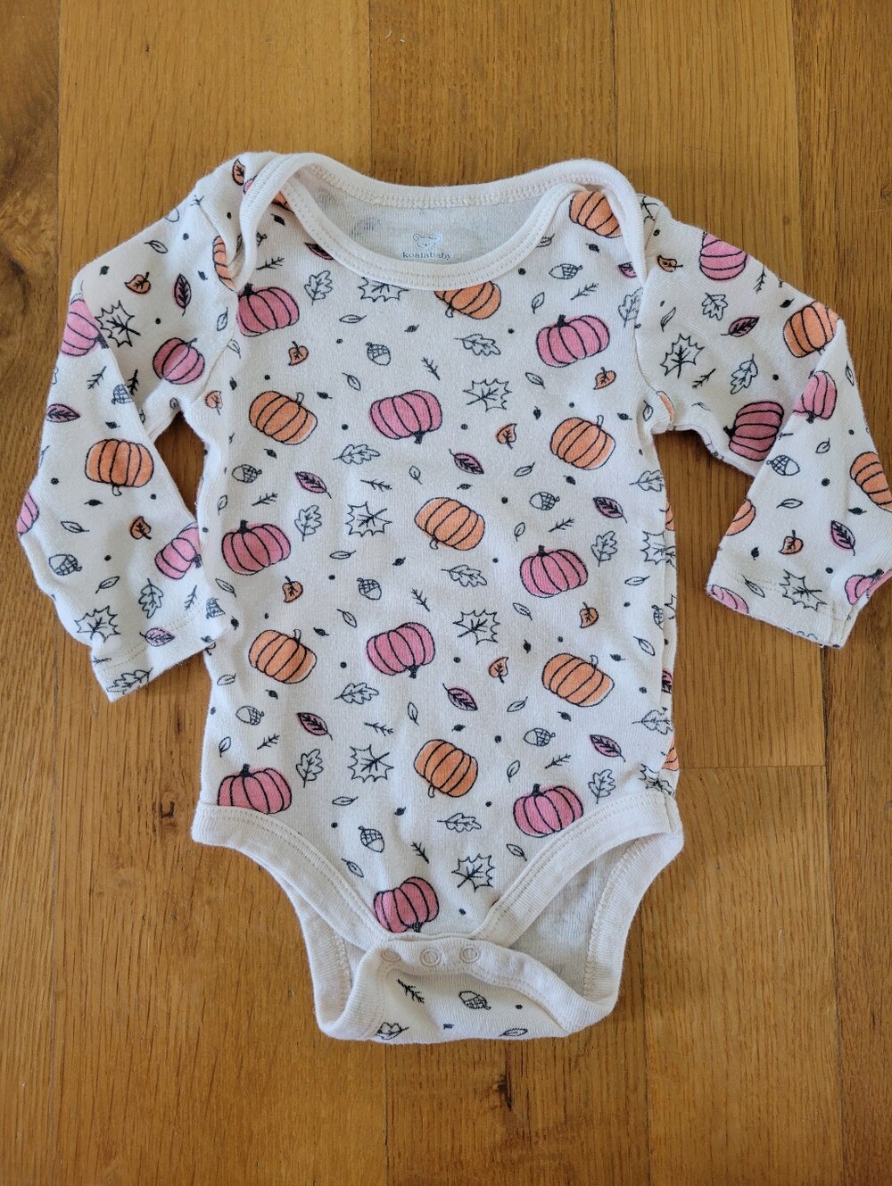 Baby size 3-6 months fall theme onesie - pumpkins and leaves long sleeve onesie